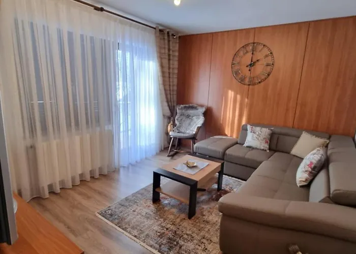 아파트 Gordana A4+2 For 6 Pax Nature Park *