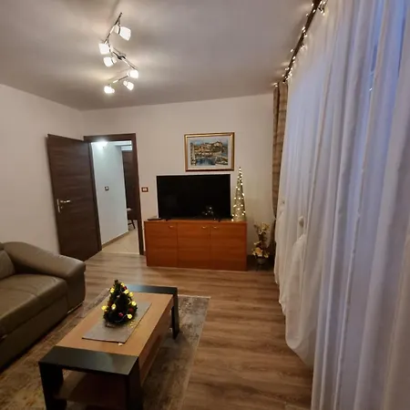 Gordana A4+2 For 6 Pax Nature Park Apartment Lokve