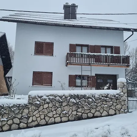 Gordana A4+2 For 6 Pax Nature Park Apartment Lokve