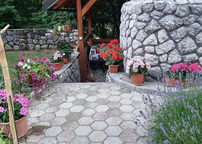 Gordana A4+2 For 6 Pax Nature Park Apartment Lokve